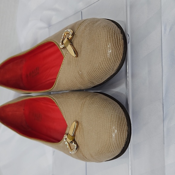 AMALFI BY RANGONI SLIP ON WEDGE SHOE SIZE 8 IN BIEGE/ TAN - Picture 8 of 9